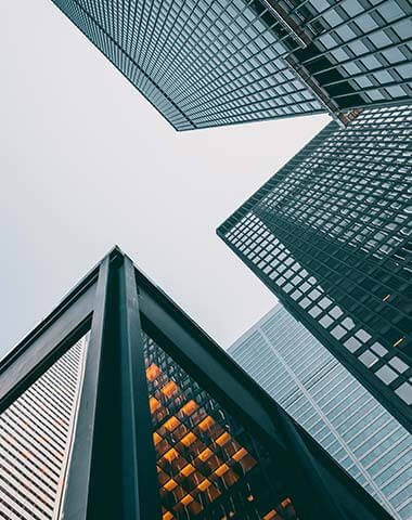 Cotiza tu seguro de auto y ahorra hasta 45% pagando de contado y a msi. services-03-free-img